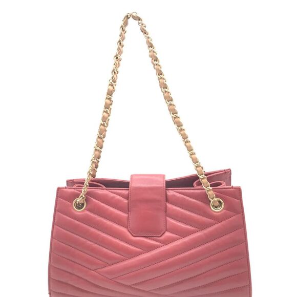 Chanel Chevron Chain Women's Tote (Pre-Owned) - Picture 2 of 6